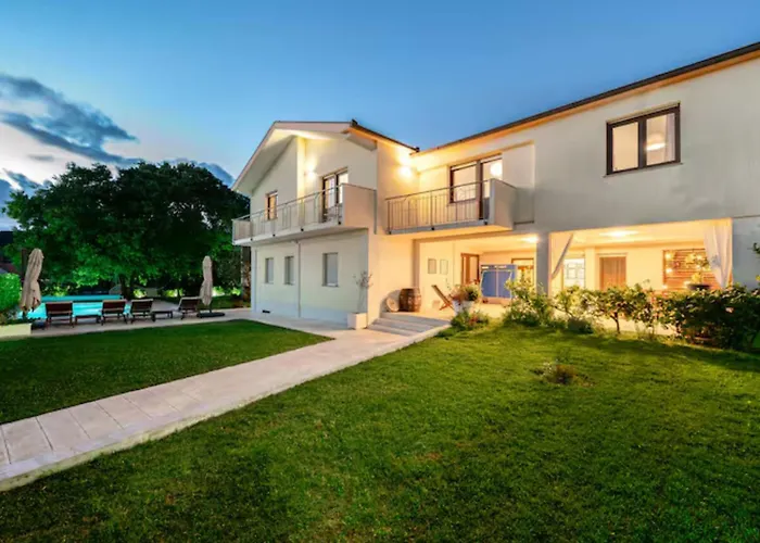 Villa Mima Pool Retreat *