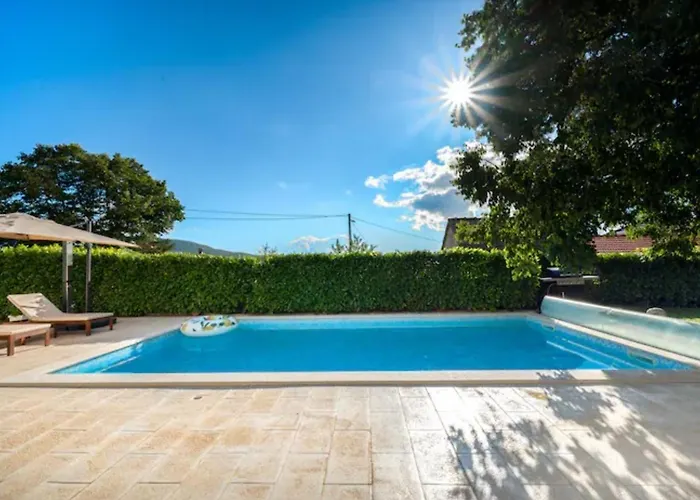 Mima Pool Retreat Villa *